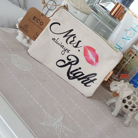 Mrs. Always Right pouch - Picture 7 of 7